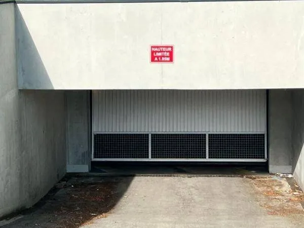 Parking 10 m²