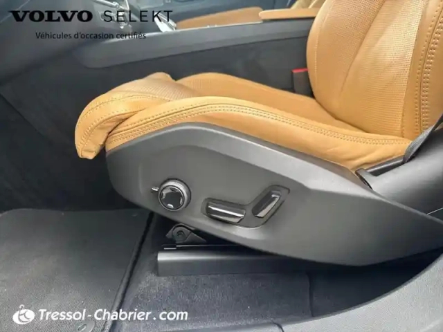 Volvo Xc60 t8 recharge awd 303 ch + 87 ch geartronic 8 inscription — photo 28