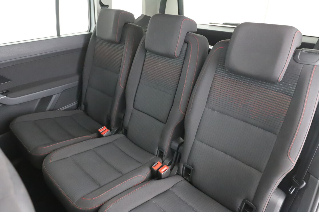 Volkswagen Touran 1.6 TDI BlueMotion Tech Sound — photo 13