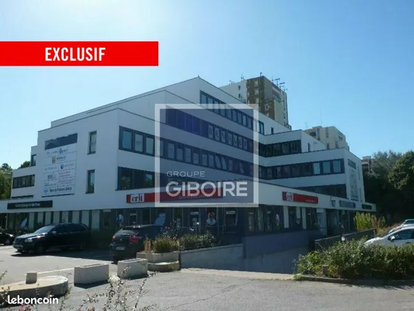 Bureaux 387 m²