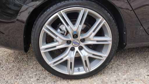 Volvo V60 2.0 T6 367 AWD Geartronic - Polestar – 2017 – 115440 km – Essence – Boîte Automatique — photo 21