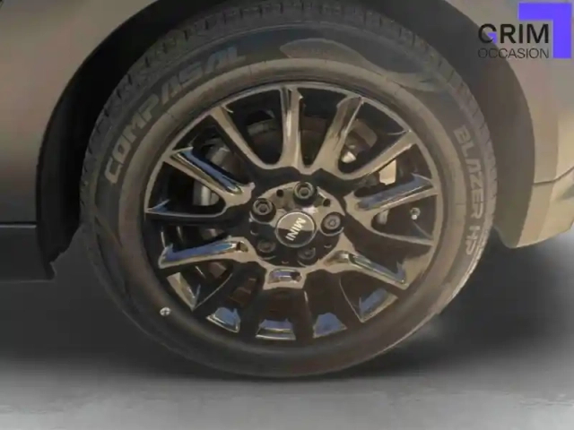 Mini Mini hatch 3 portes cooper 136 ch dkg7 — photo 16