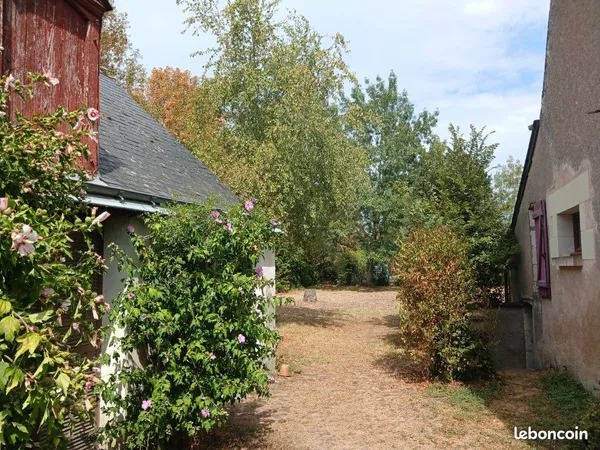 Charmant cottage au bord de la Vienne