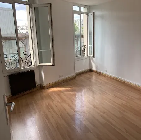 Studio 1 pièce 20 m²
