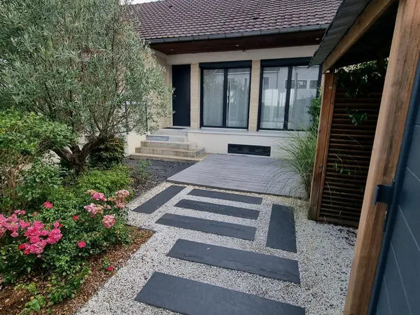 Maison 6 pièces 166 m²