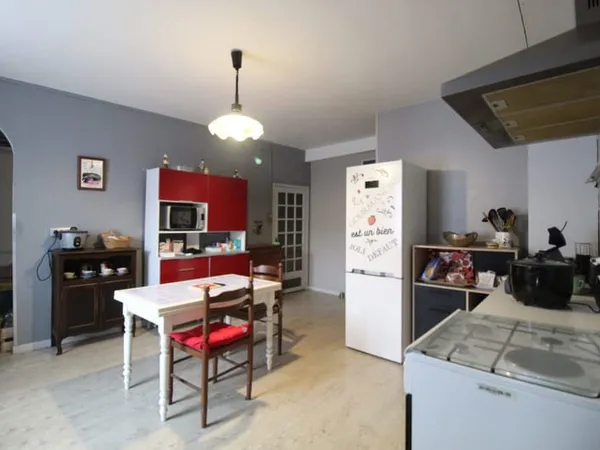 Maison de village au coeur de St-Sernin sur Rance - 124m2 avec caves et grenier