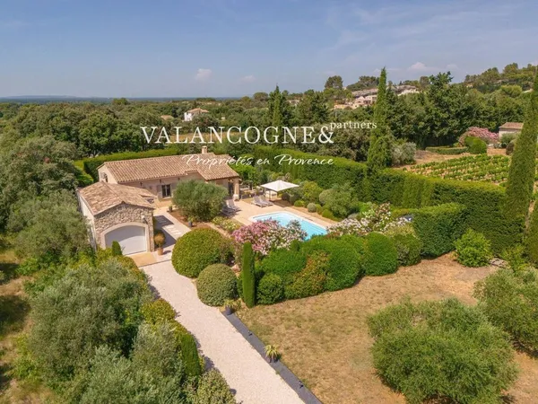 Maison de luxe 5 pièces 105 m²