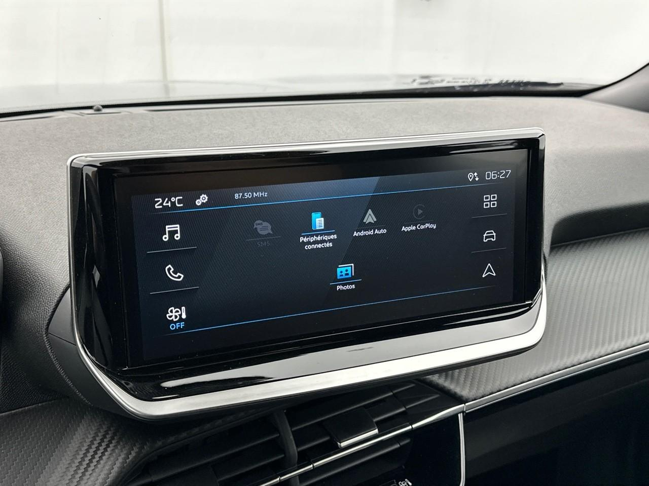 Peugeot 2008 hybrid 145 e-dcs6 style — photo 24