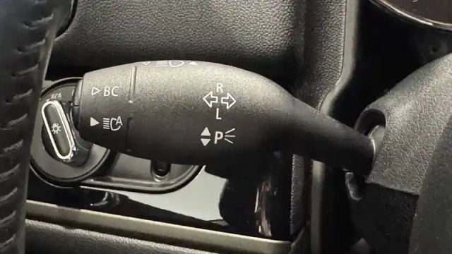 Mini Mini countryman 125 - 95 ch all4 bva6 — photo 32