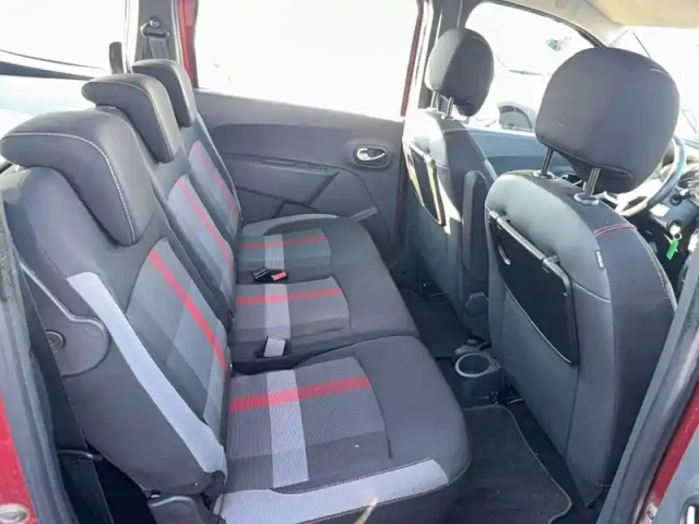 Dacia Lodgy blue dci 115 5 places — photo 16