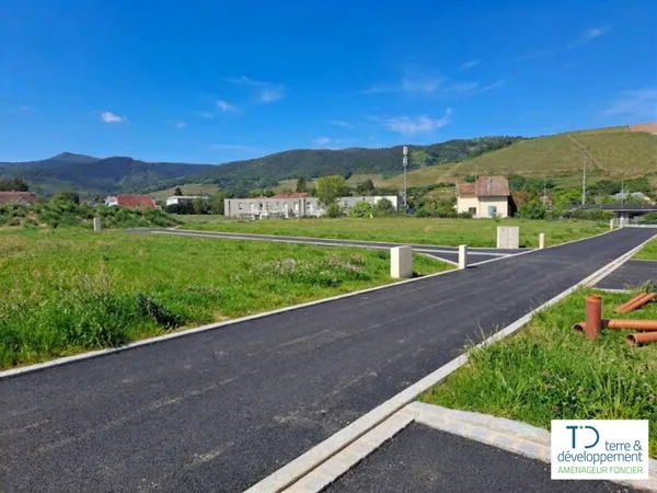 Terrain en individuel 387 m²