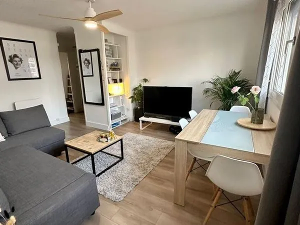Cannes - Appartement T4 meublé de 66 m² traversant · vue dégagée · charges et wifi inclus