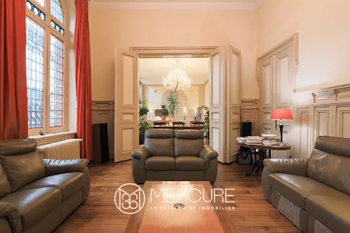 Manoir 21 pièces 327 m²