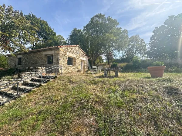 Propriété d'exception au coeur de 33 hectares avec Vue Imprenable