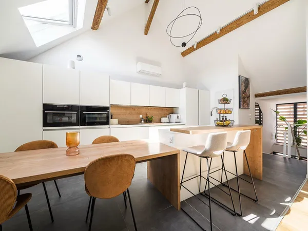 210M2 Maison de style loft