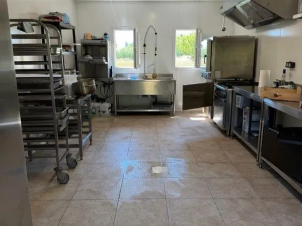 Commerce Location Cahors 40m² 1200€