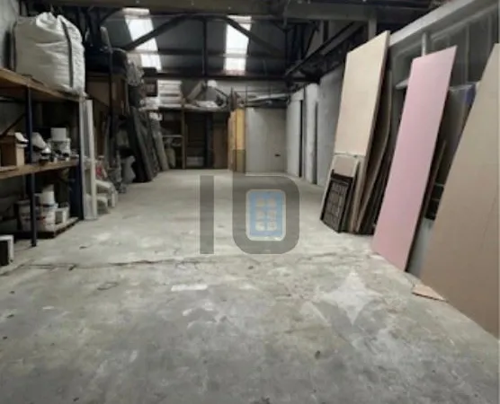 Entrepôt 564 m² AUBERVILLIERS