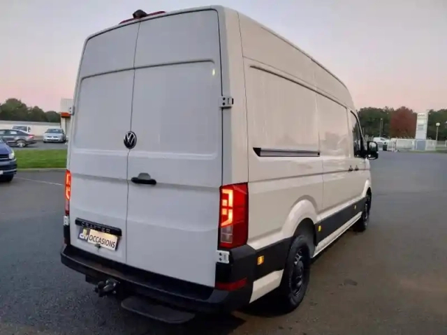 Volkswagen Crafter fg 30 l3h3 2.0 tdi 140ch business traction — photo 7