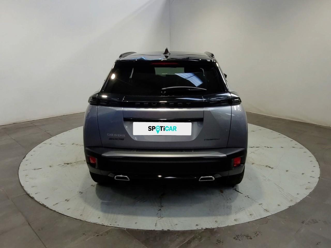 Peugeot 2008 hybrid 145 ch e-dcs6 gt — photo 4