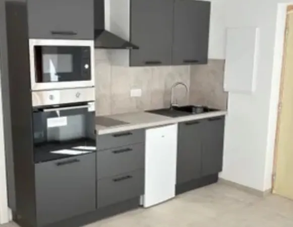 APPARTEMENT F2