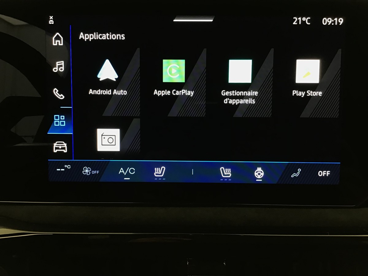 Renault Clio 6 — photo 17