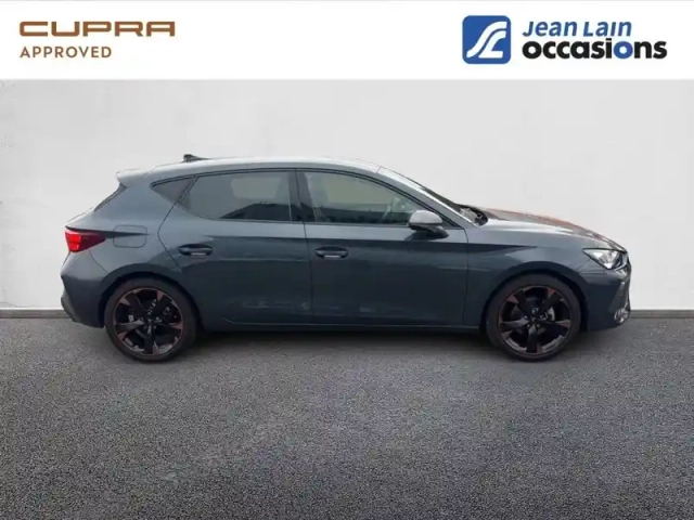 Cupra Leon 1.5 etsi hybrid 150 ch dsg7 — photo 4