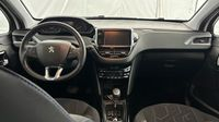 Peugeot 2008 1.2 PureTech 110ch E6.c Allure S&S EAT6 — photo 11