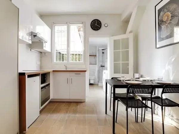 Vends local commercial - 25 m² - 1 pièce - Paris 10ème