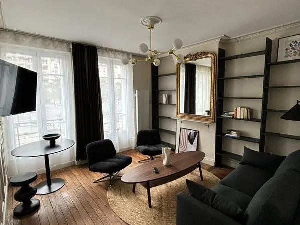 Superbe 2 pièces meublé et rénové Cours de Vincennes