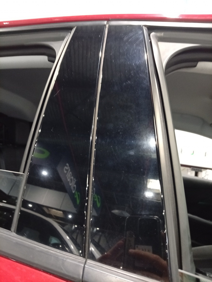 Peugeot 208 — photo 34