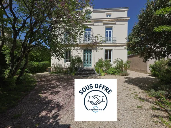 Propriété 14 pièces 370 m²