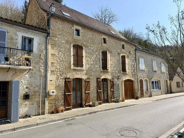 Maison 8 pièces 140 m²