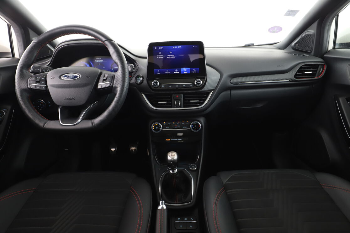 Ford Puma 1.0 EcoBoost Hybrid mHEV ST Line X — photo 11