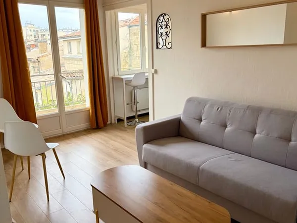 Studio 1 pièce 24 m²