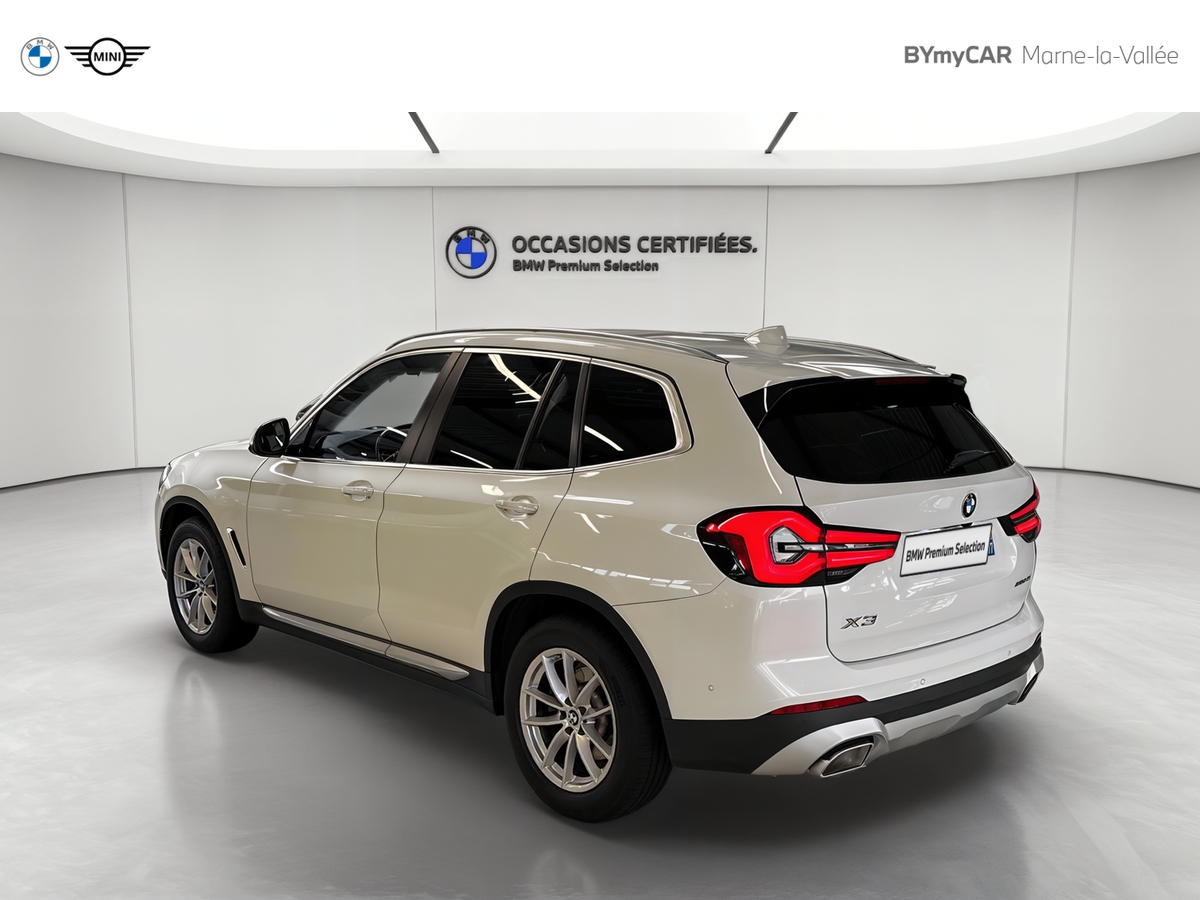 BMW X3 sDrive 18d 150ch BVA8 — photo 3