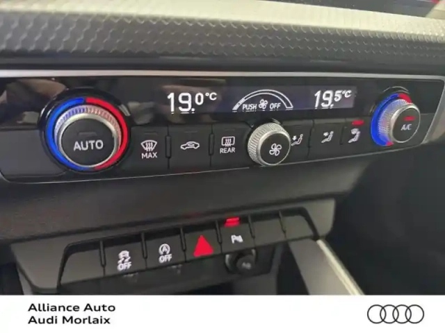 Audi A1 sportback 30 tfsi 116ch design s tronic 7 — photo 13