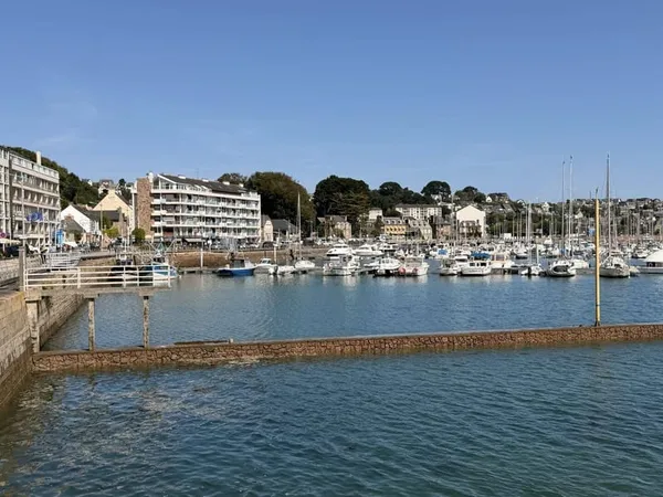 Maison 6 pièces 166 m²