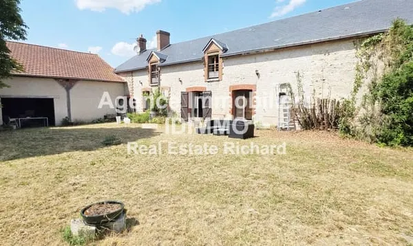 A VENDRE grand Corps de Ferme au Calme Absolu - CORBEILLES E