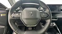 Peugeot 2008 1.2 PureTech 130ch S&S Allure Pack EAT8 — photo 12