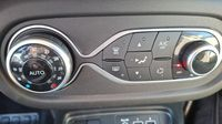 Renault Twingo 1.0 SCe 65ch Equilibre — photo 14