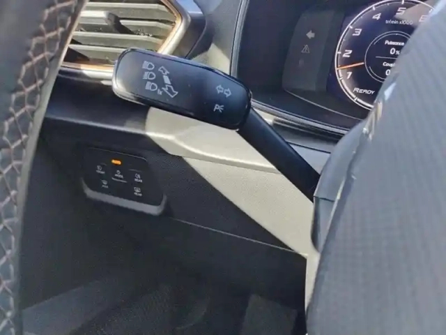 Cupra Formentor 1.5 tsi 150 ch business edition — photo 17