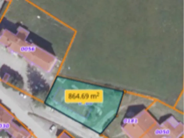 Terrain constructible viabilisé - 865 m²