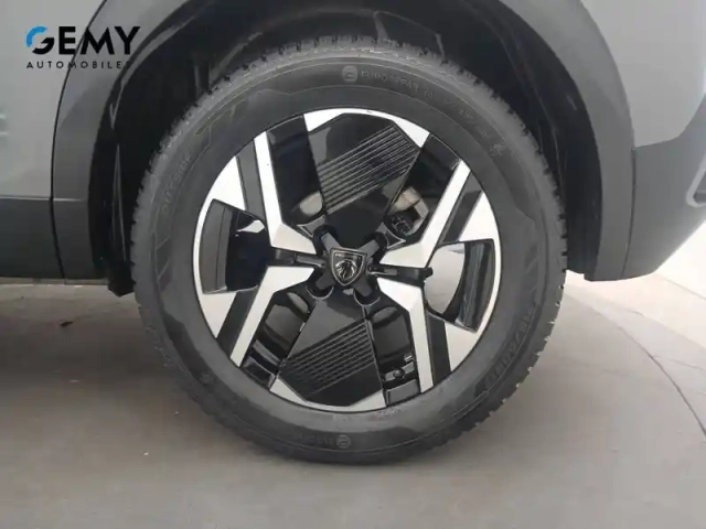 Peugeot 2008 puretech 130 s&amp;s eat8 — photo 32