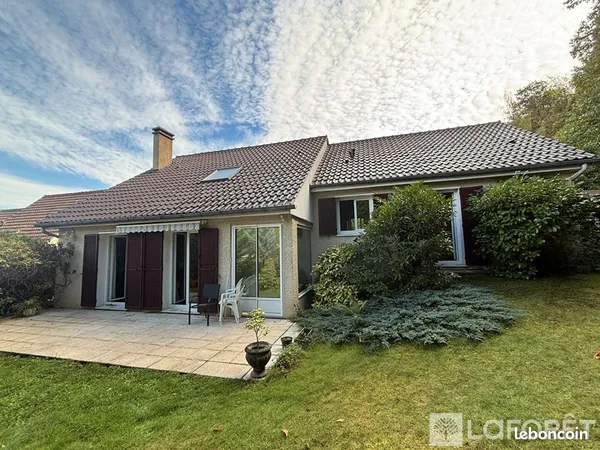 Maison 7 pièces 159 m²
