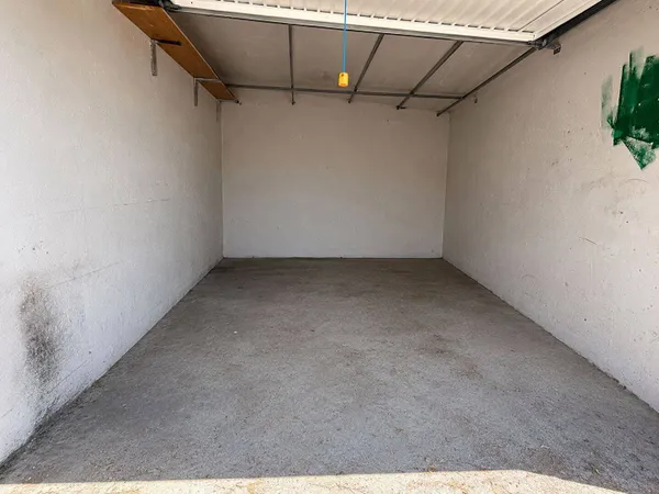 Parking 15 m²