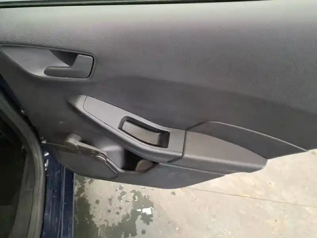Ford Fiesta 1.1 75 ch bvm5 — photo 26