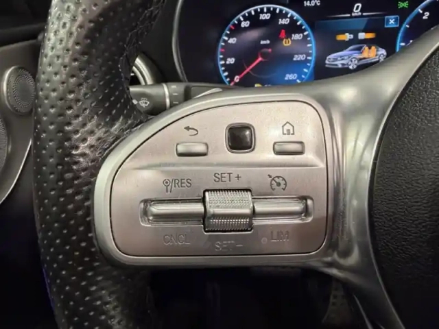 Mercedes Classe C 300 d amg line — photo 40