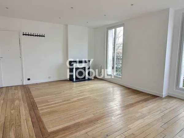 Appartement Puteaux F2- 43.72 m2- CENTRE VILLE /MAIRIE DE PUTEAUX