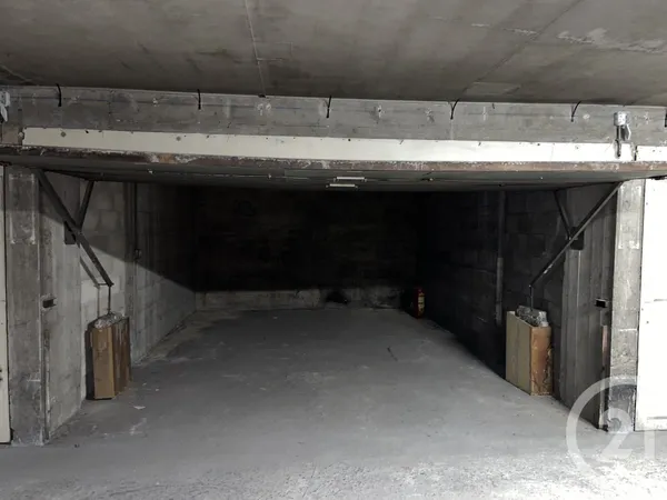 Box de stockage 19 m²