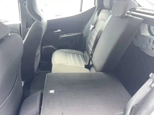 Dacia Sandero eco-g 100 — photo 14